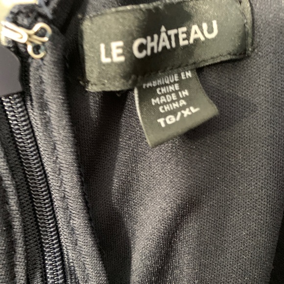 Le Chateau navy lace dress - Picture 5 of 7